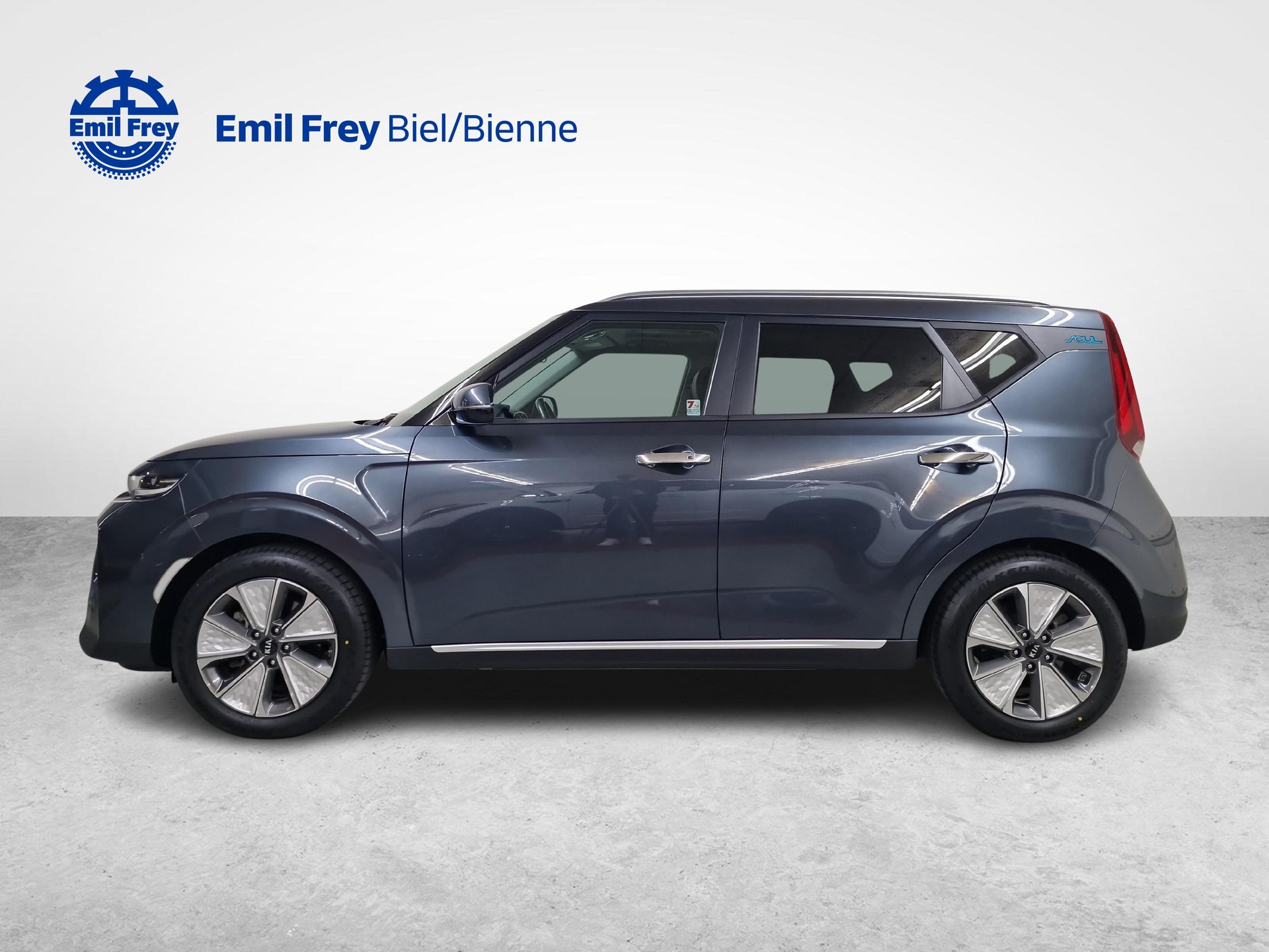 KIA e-Soul Style-showroom-element-1