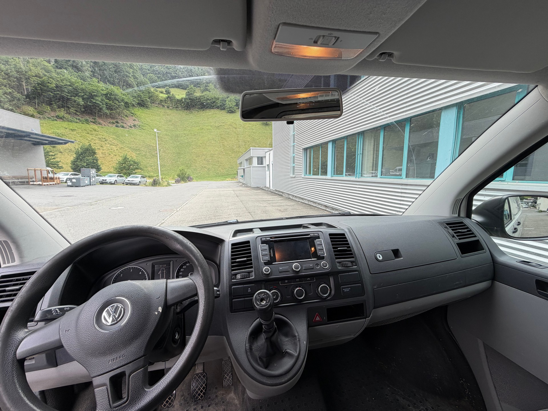 VW T5 2.0 TDI 4Motion-image-7