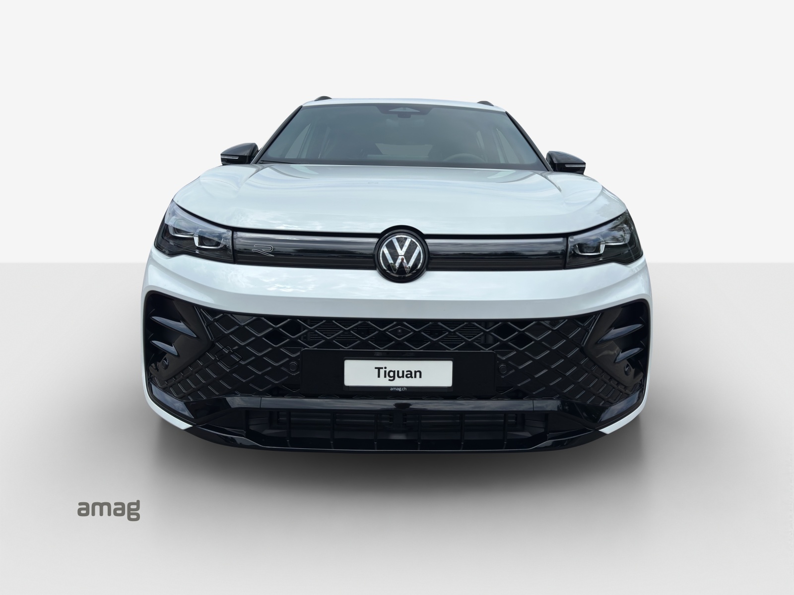 VW Tiguan 2.0 TSI DSG R-Line 4Motion-image-6