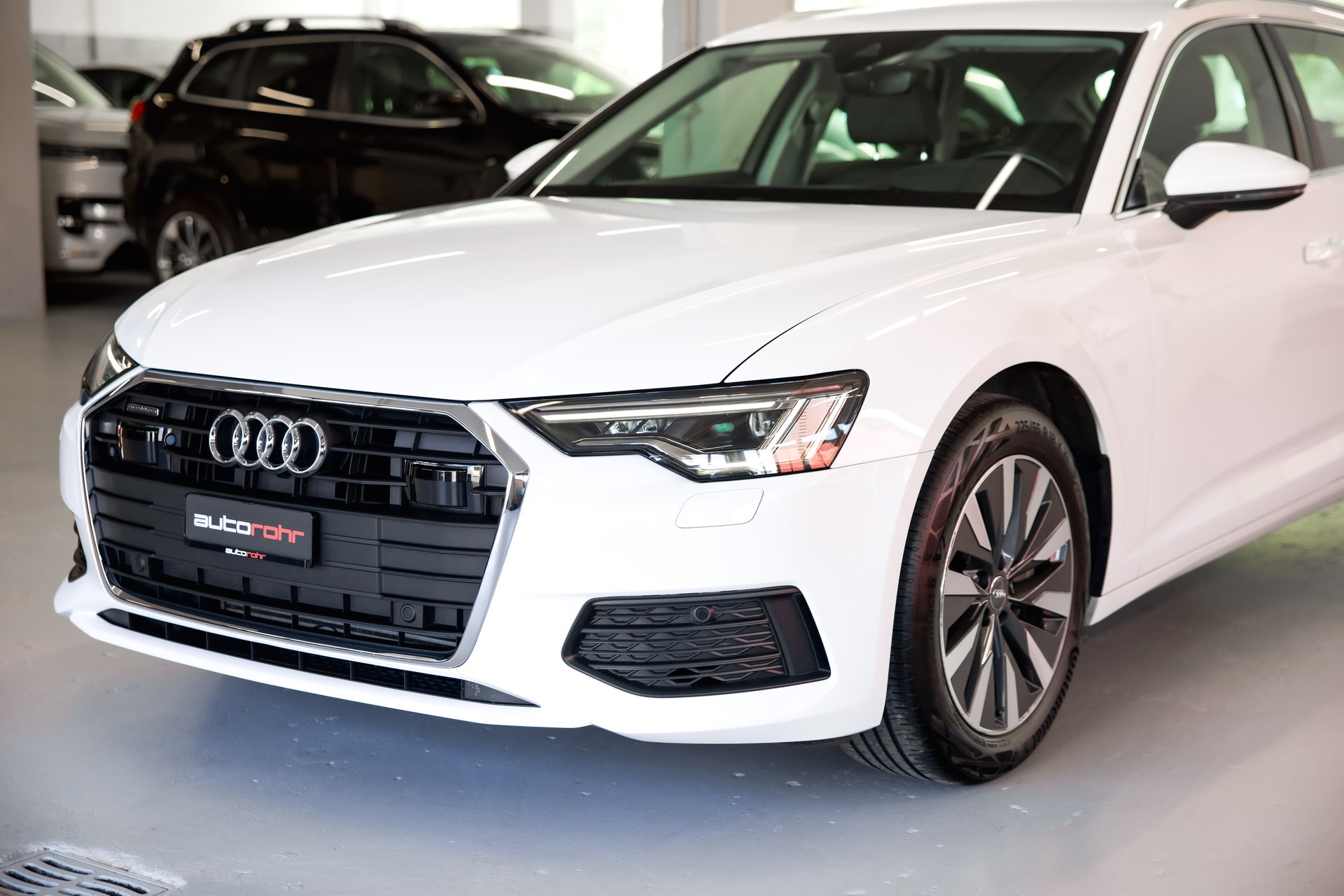AUDI A6 Avant 45 TFSI quattro S-Tronic-image-8
