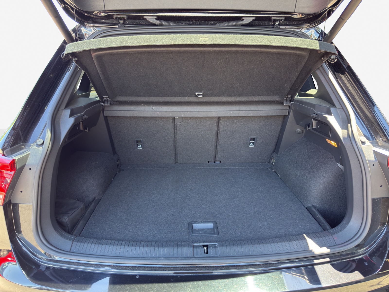 VW Tiguan 2.0TSI Highline 4Motion DSG-image-12