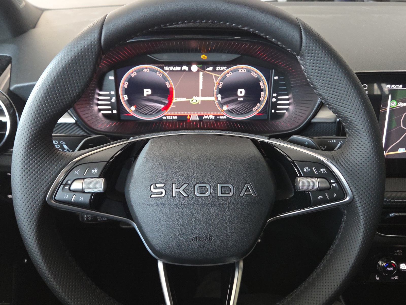 SKODA Fabia 1.5 TSI Motorsport DSG-image-10