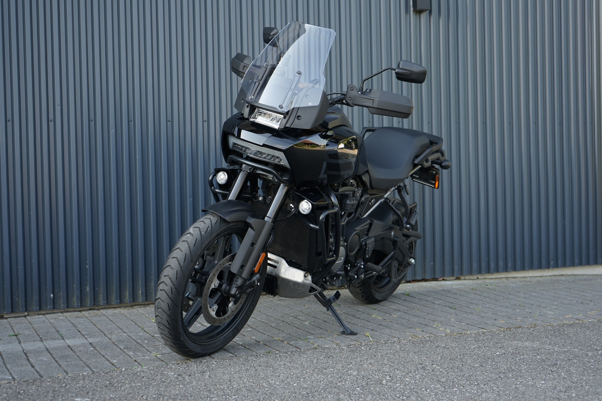 HARLEY-DAVIDSON RA Pan America 1250 Special-showroom-element-2