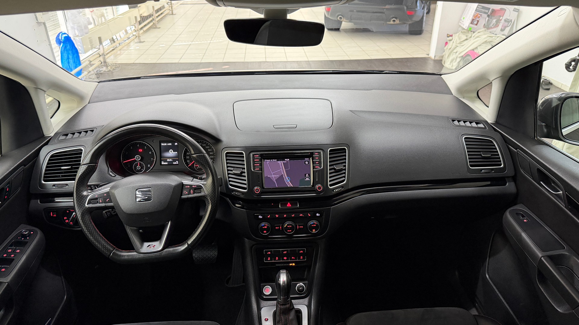 SEAT Alhambra 1.4 TSI FR Line DSG-image-9