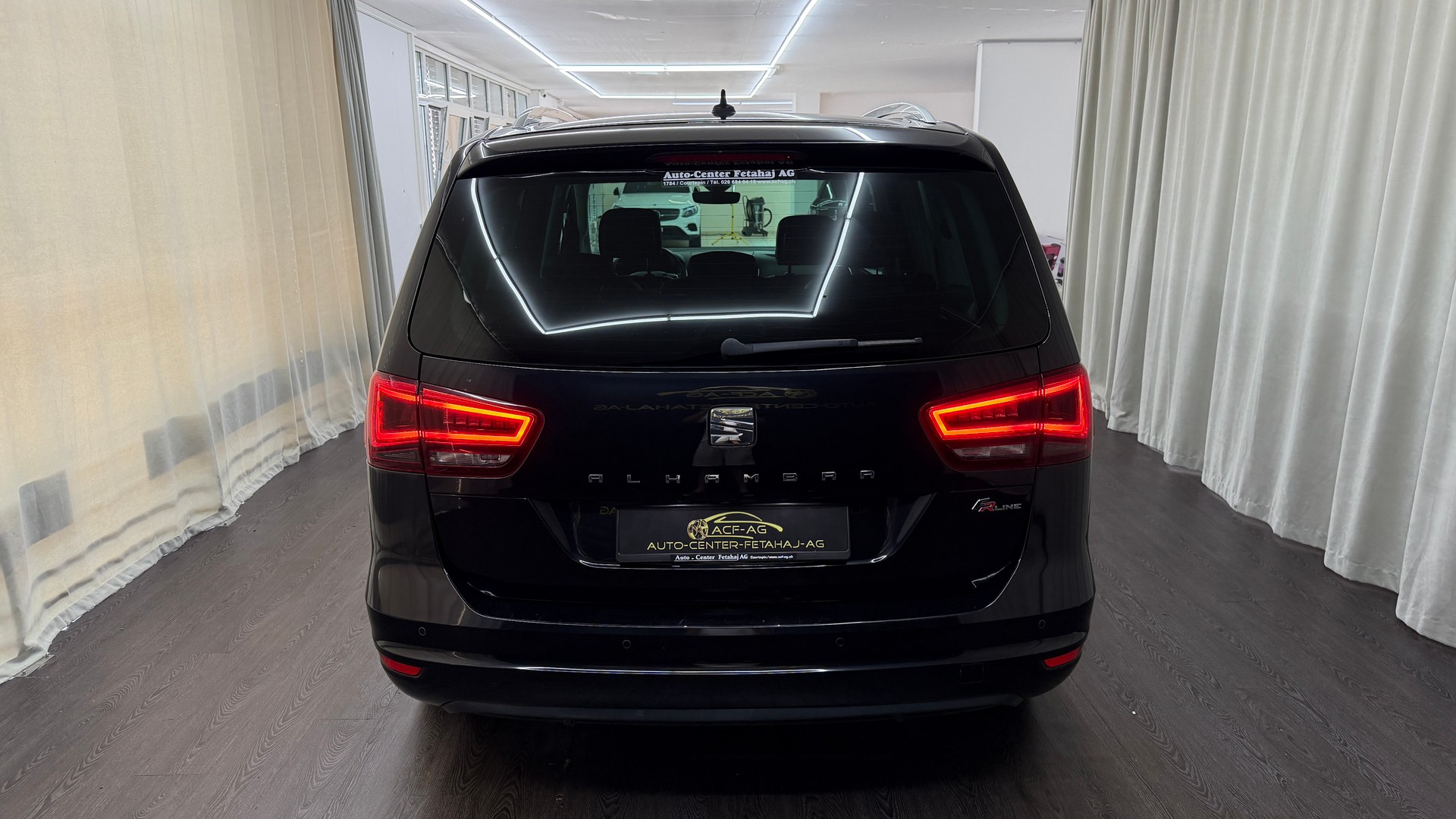 SEAT Alhambra 1.4 TSI FR Line DSG-image-4