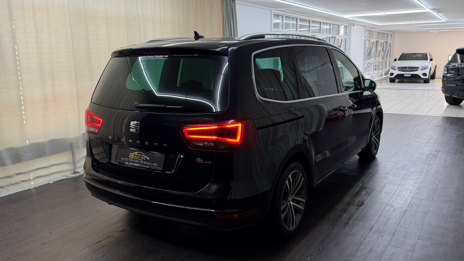 SEAT Alhambra 1.4 TSI FR Line DSG-image-3