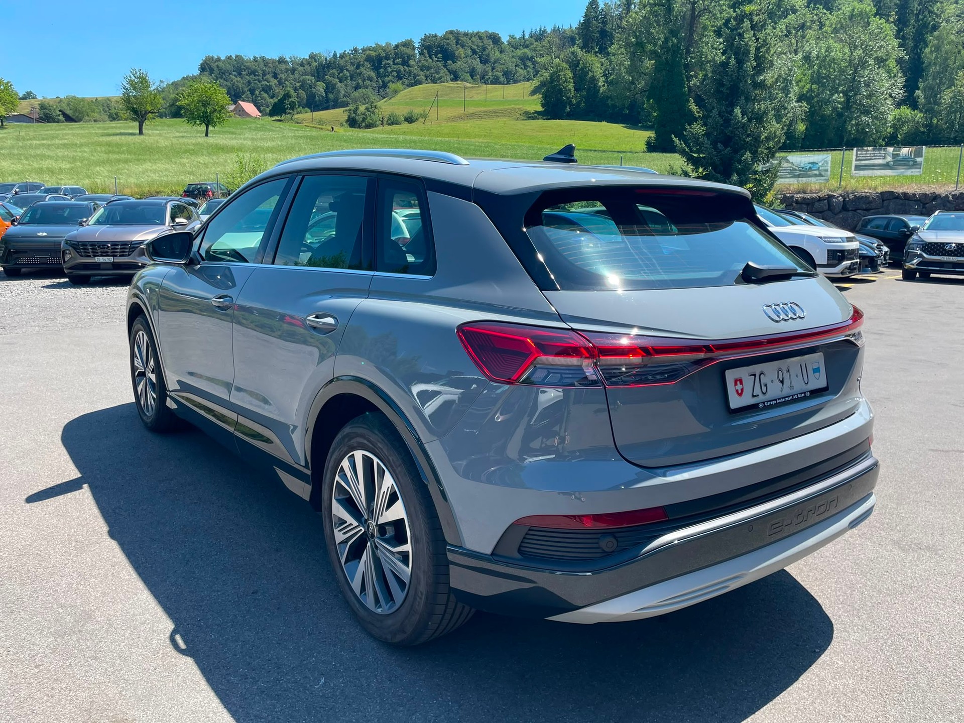 AUDI Q4 e-tron 50 quattro-image-6