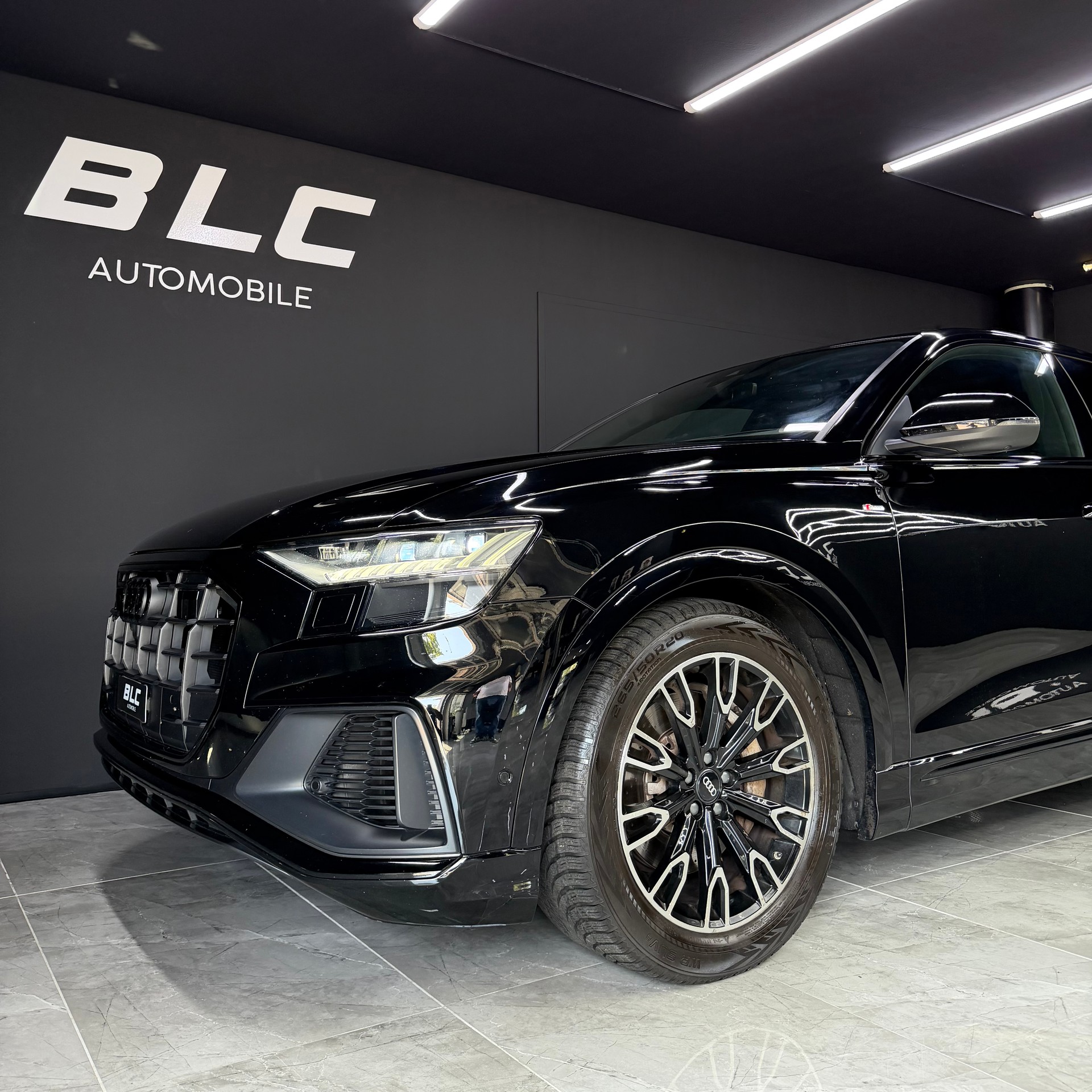 AUDI Q8 50 TDI quattro tiptronic-image-1