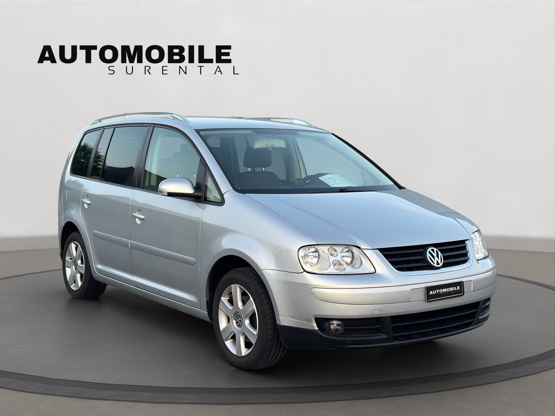 VW Touran 1.6 FSI Trendline-image-7