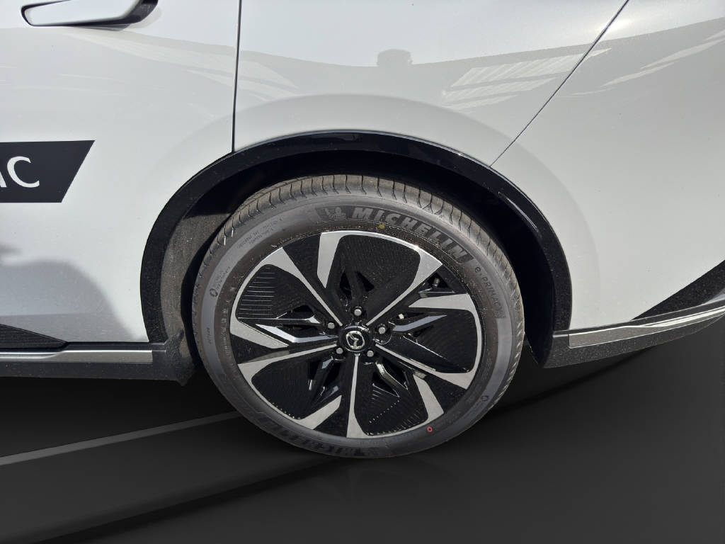 MAZDA 6e Takumi Long Range-image-9