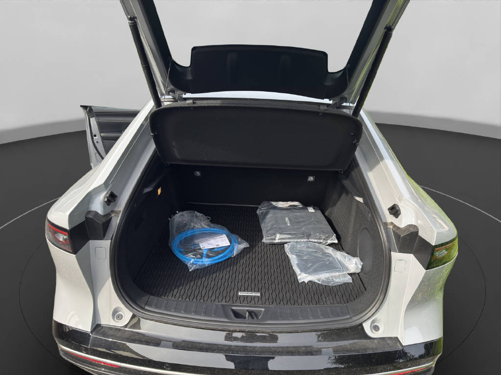 MAZDA 6e Takumi Long Range-image-8