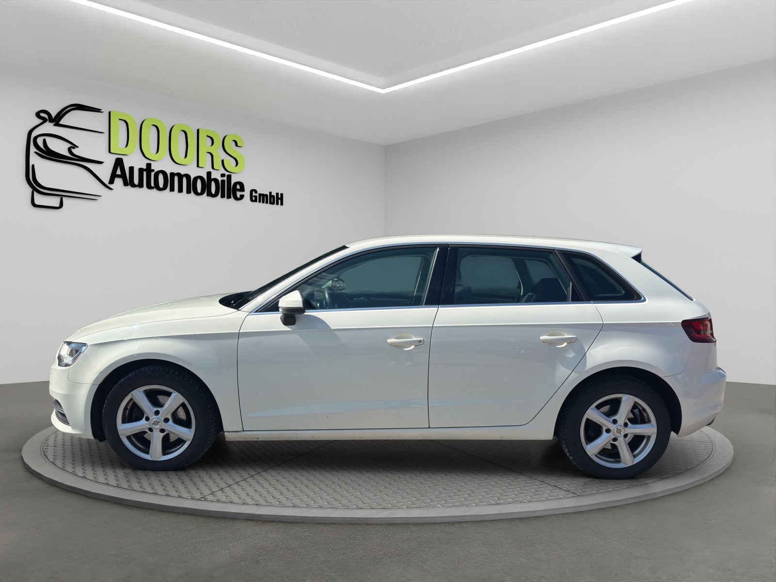 AUDI A3 Sportback 2.0 TDI Ambiente quattro-image-4