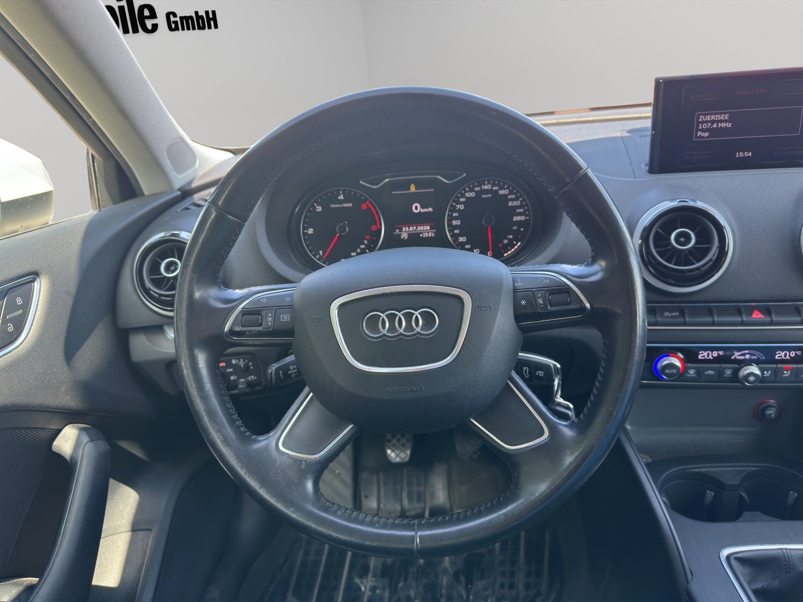 AUDI A3 Sportback 2.0 TDI Ambiente quattro-image-16