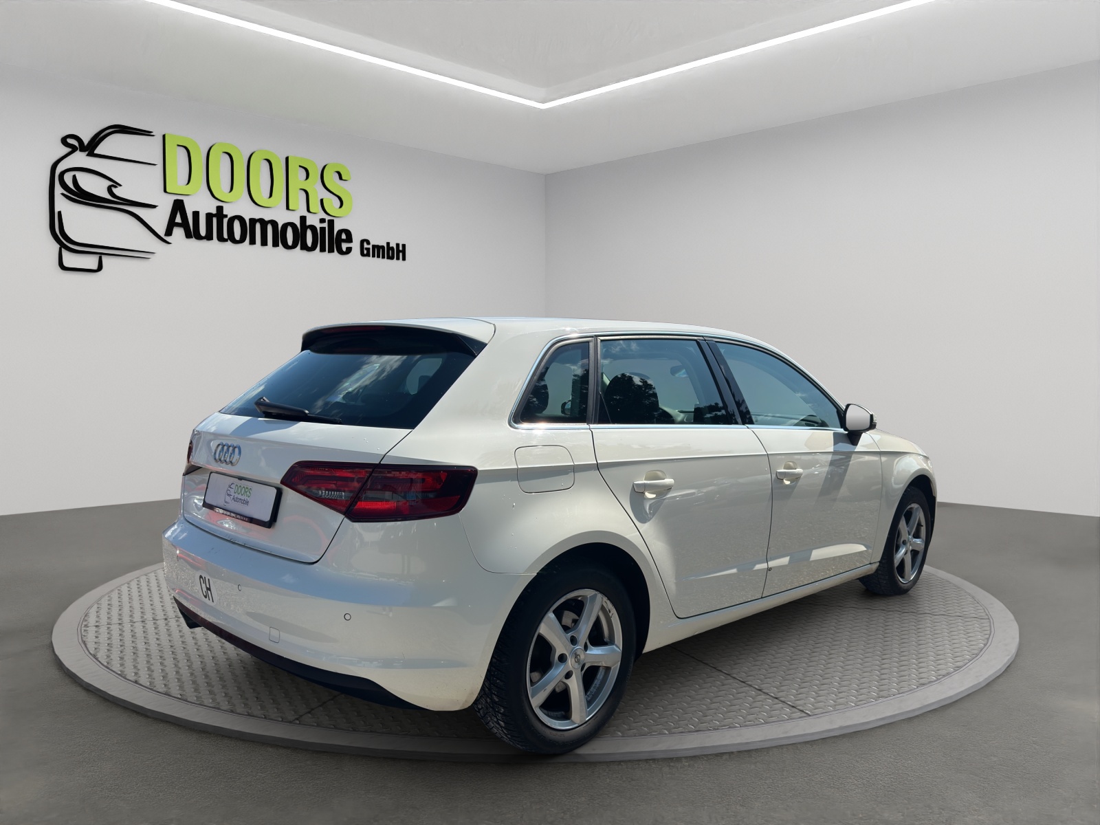 AUDI A3 Sportback 2.0 TDI Ambiente quattro-image-6