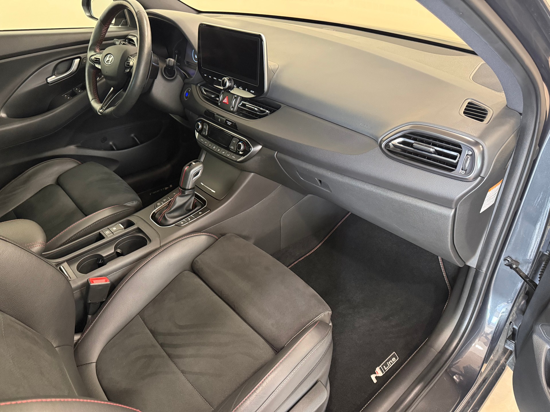 HYUNDAI i30 1.5 T-GDi N Line Exclusive 48V MH DCT-image-8