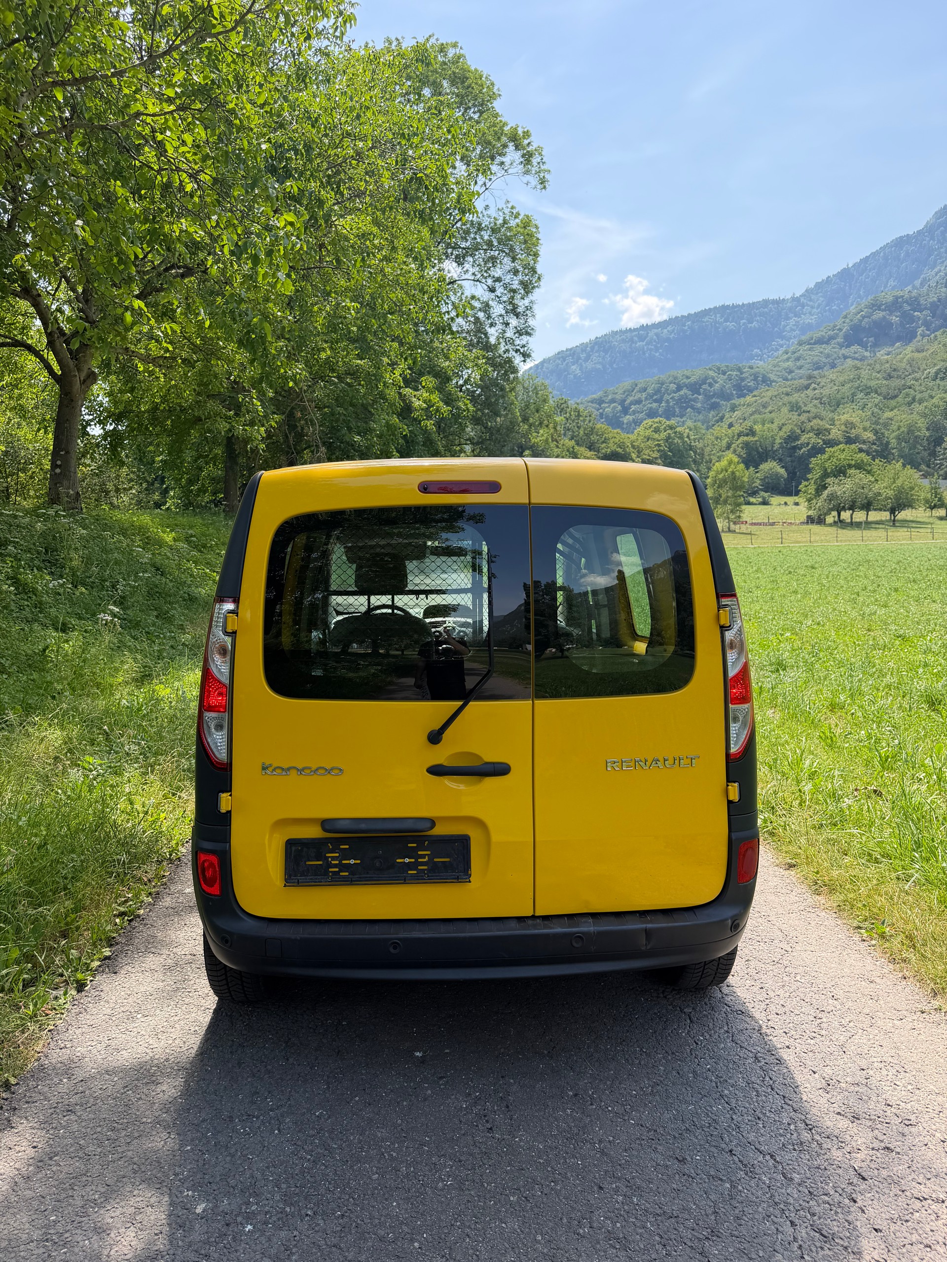RENAULT Kangoo Medium TCe 115 Business A-image-4