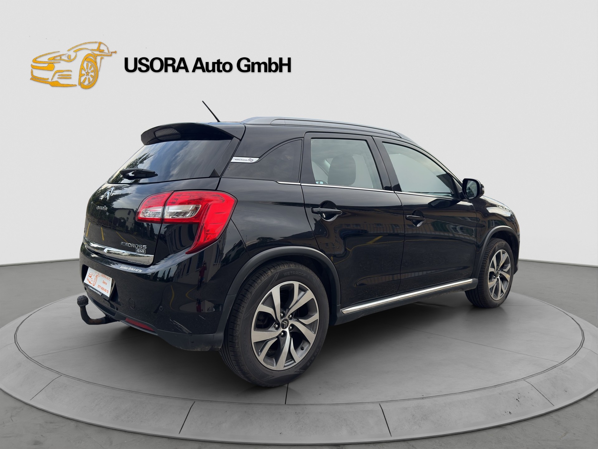 CITROEN C4 Aircross 1.6 HDi Black Top 4WD-image-3