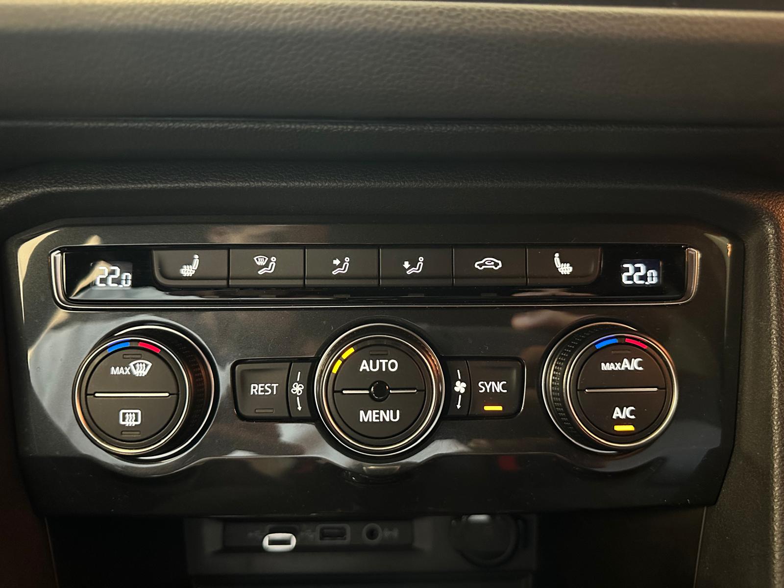 VW Tiguan 2.0TSI R-Line 4Motion DSG-image-24