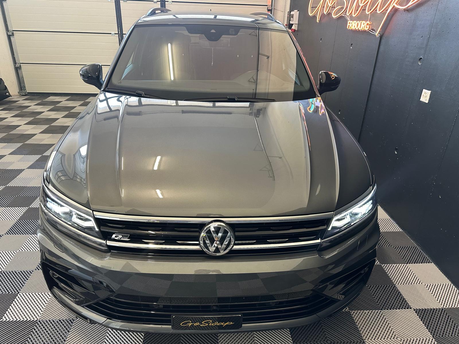 VW Tiguan 2.0TSI R-Line 4Motion DSG-image-8