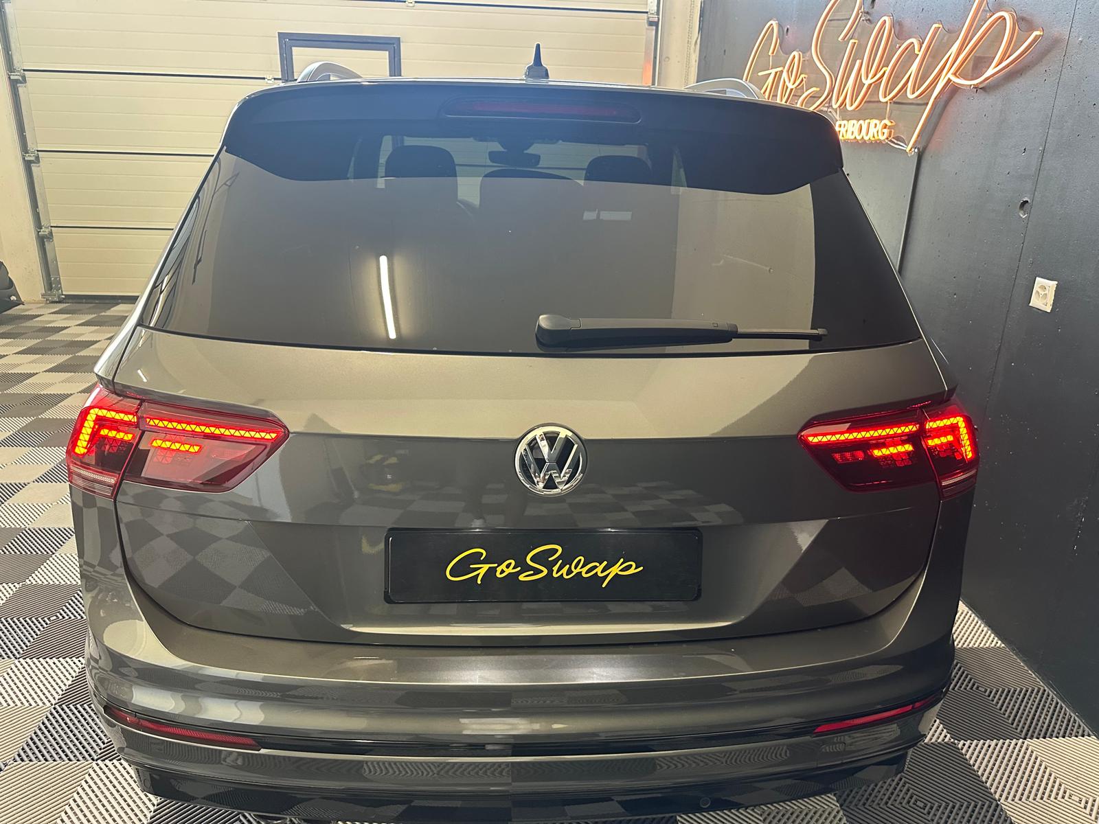 VW Tiguan 2.0TSI R-Line 4Motion DSG-image-4