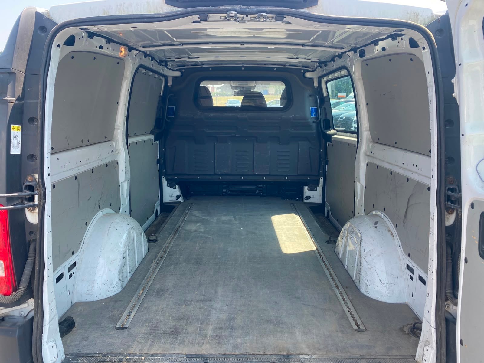 MERCEDES-BENZ Vito 119 BlueTEC L 4Matic 7G-Tronic Euro 6-image-8