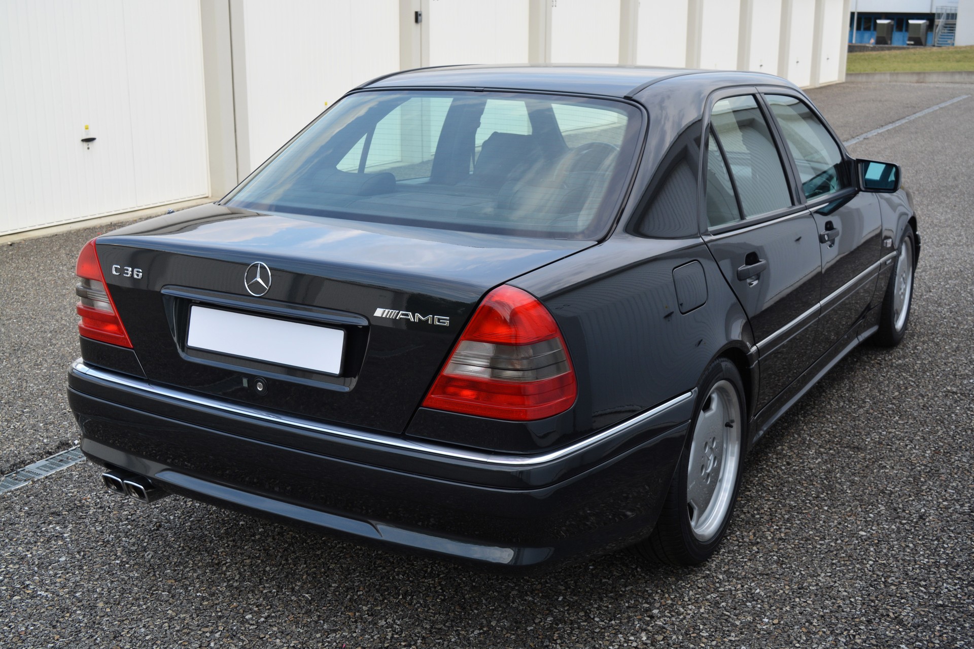 MERCEDES-BENZ C 36 AMG-image-4