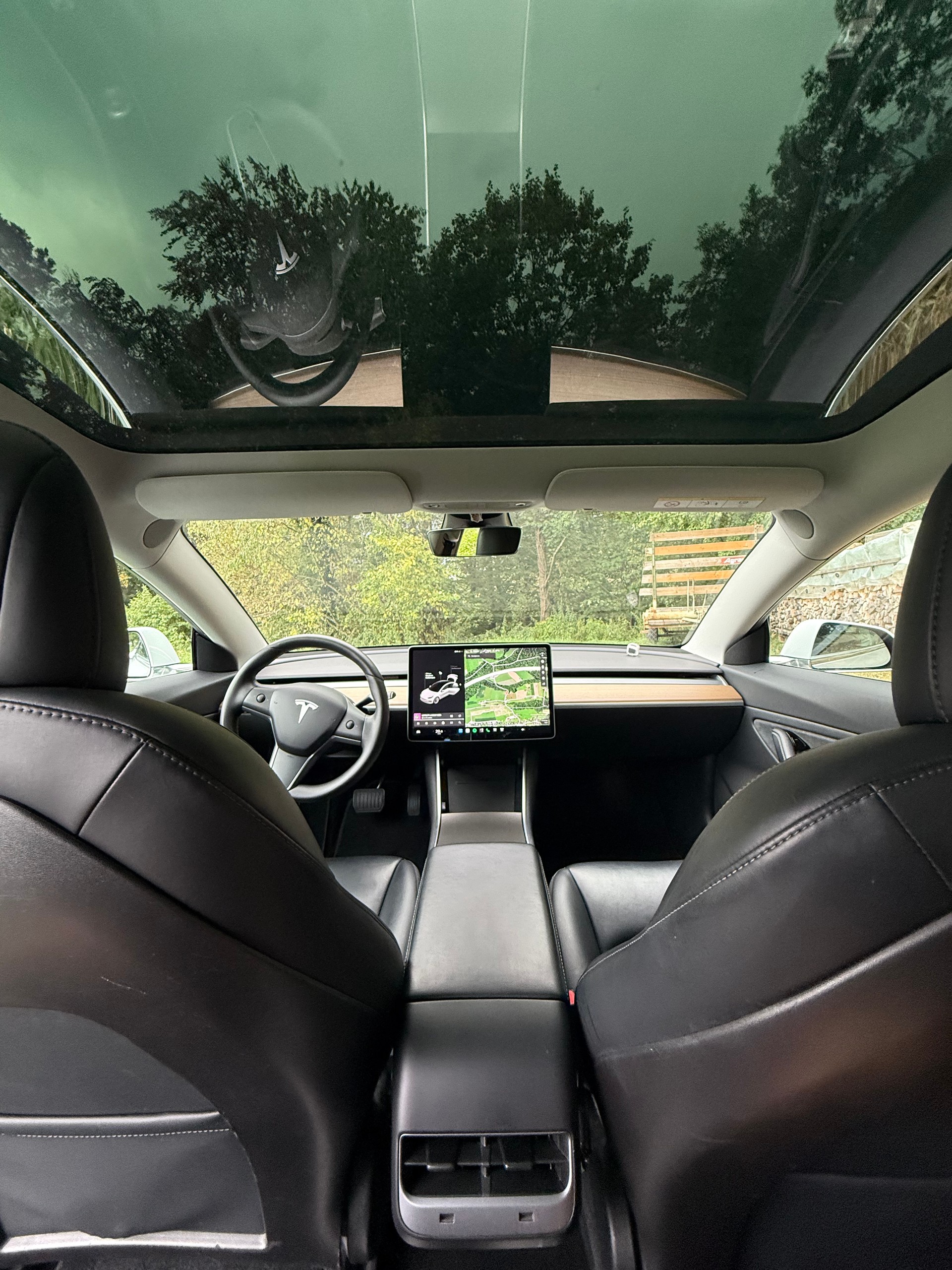 TESLA Long Range D-image-6