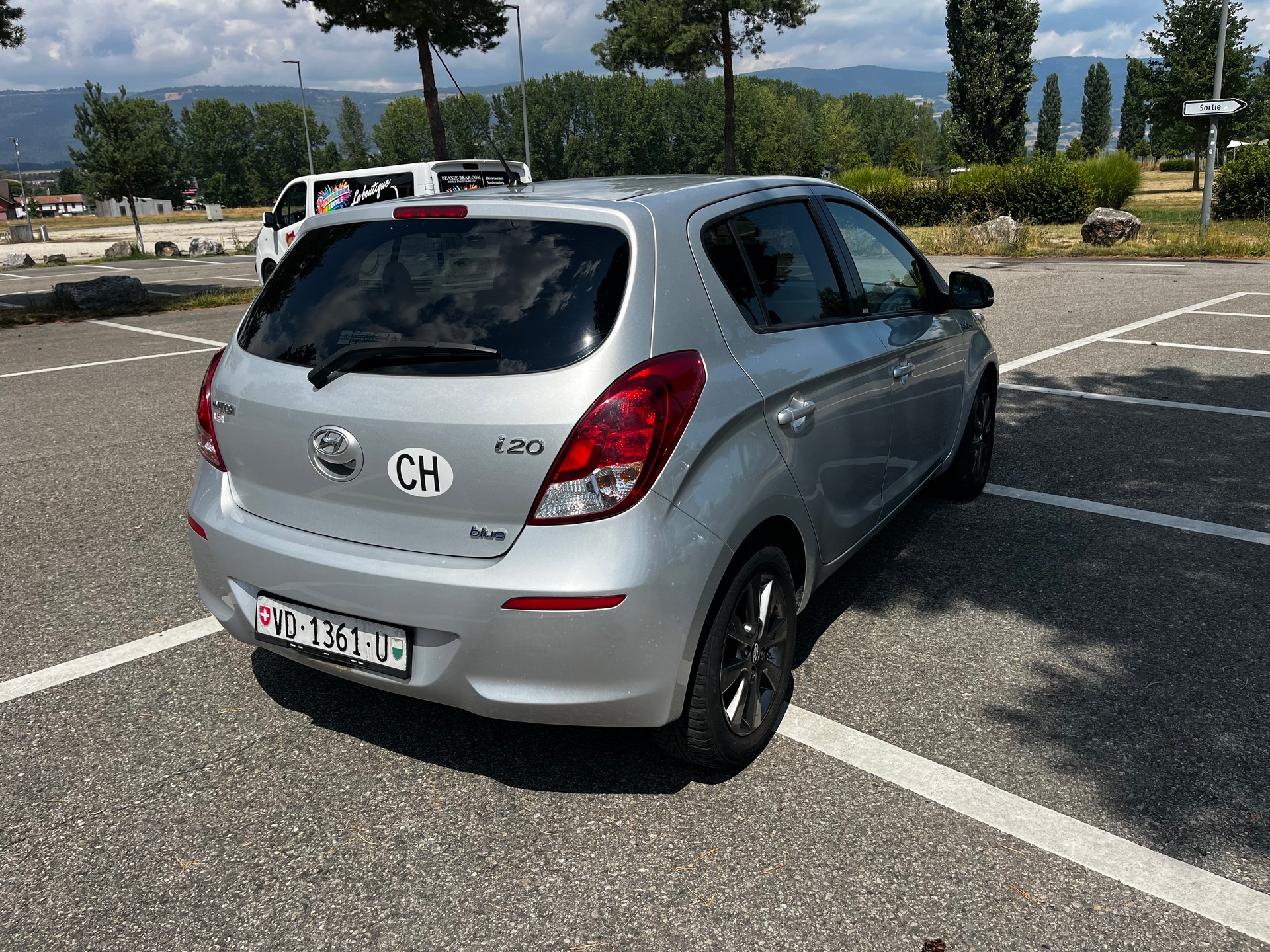 HYUNDAI i20 1.2 GO!-image-6