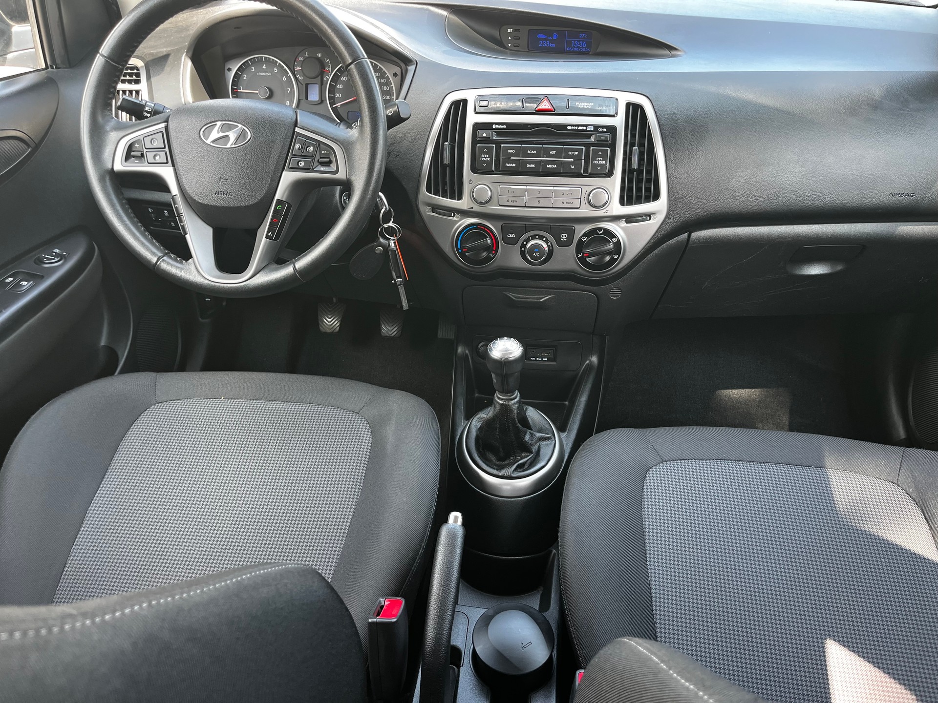 HYUNDAI i20 1.2 GO!-image-12