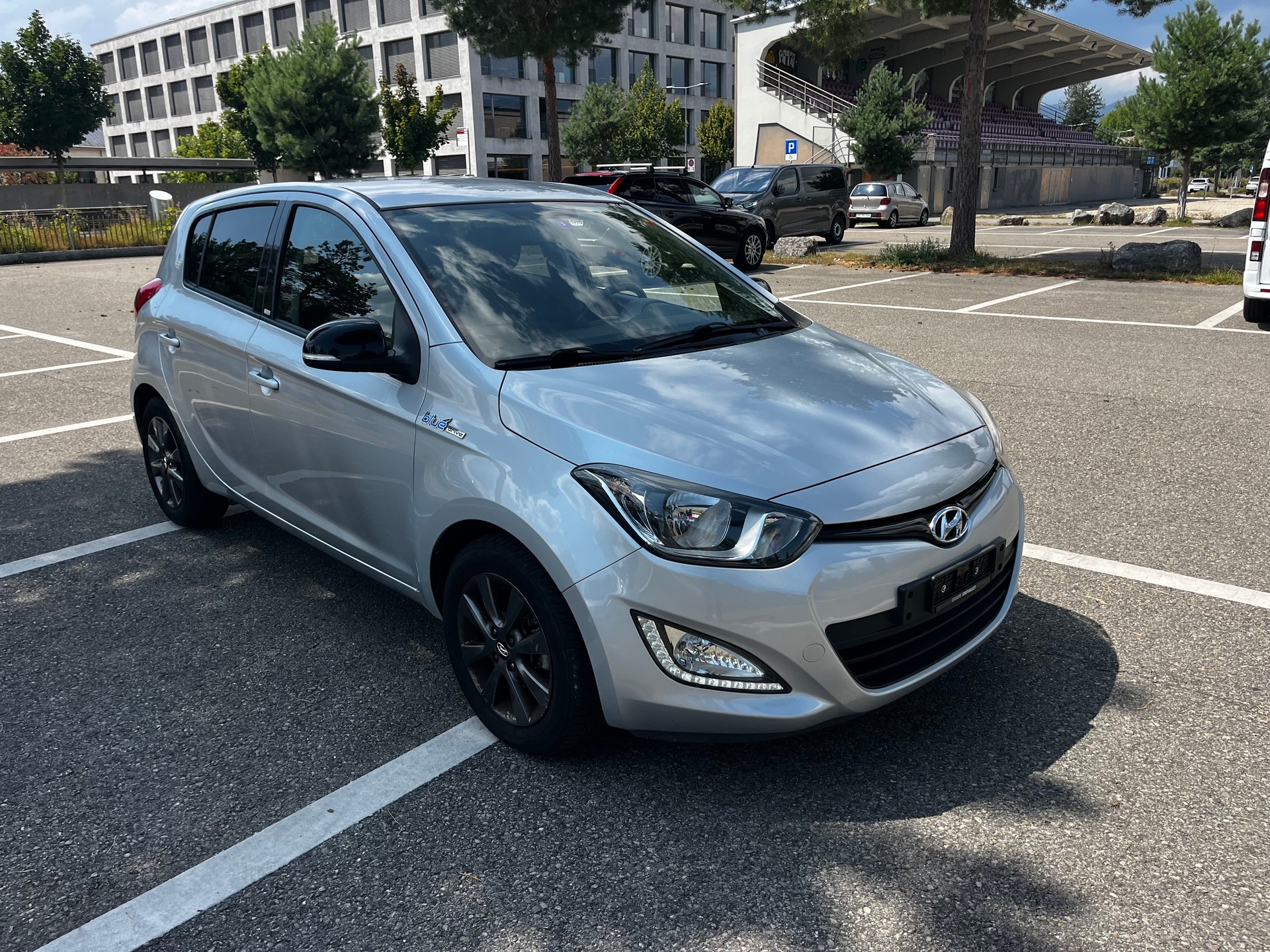 HYUNDAI i20 1.2 GO!-image-0