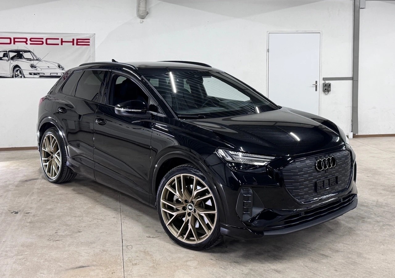 AUDI Q4 e-tron 55 S-Line quattro Black-Optik 340PS / AHK / Wärmepumpe-image-2