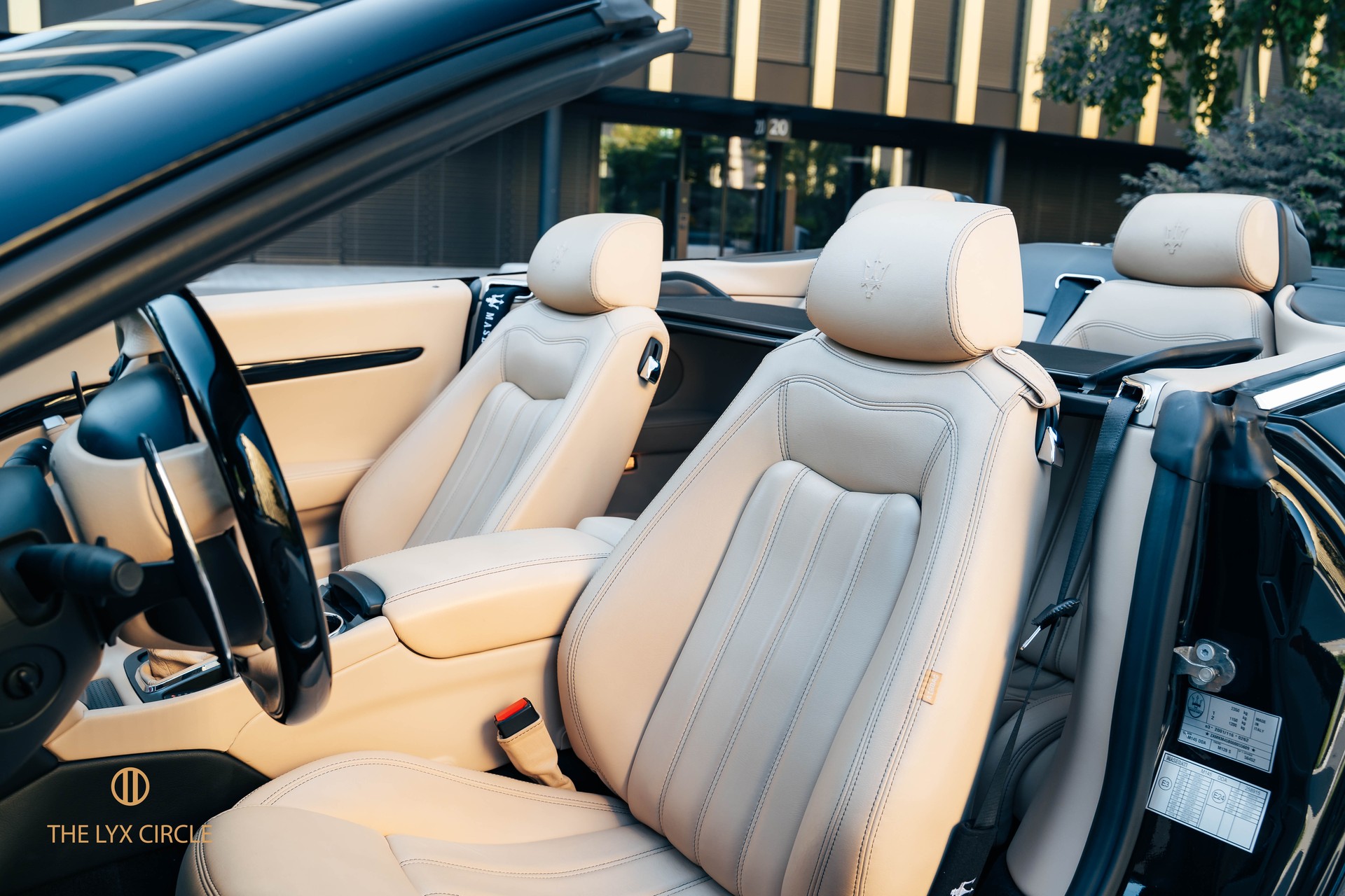 MASERATI GranCabrio Automatica-image-8