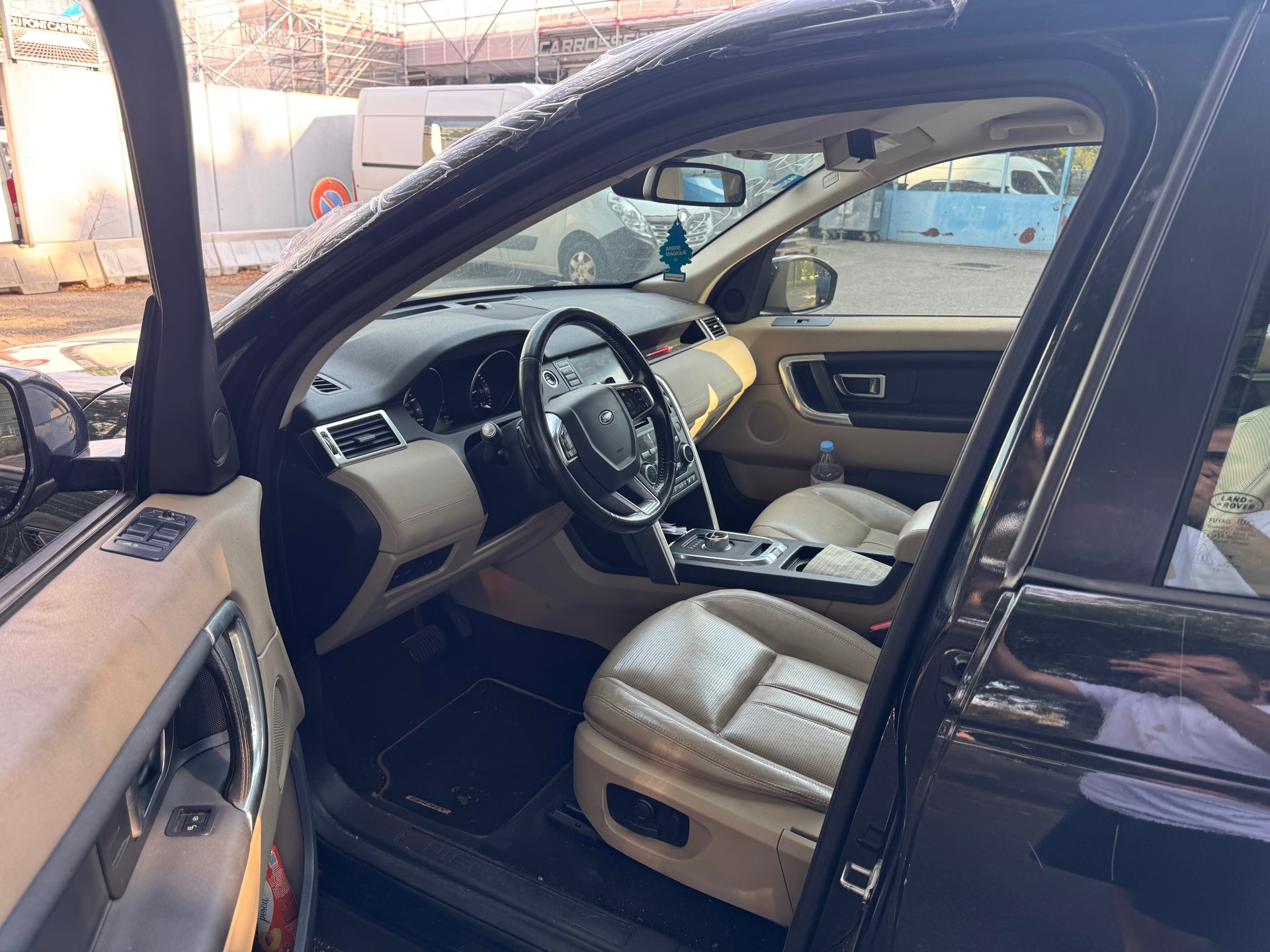 LAND ROVER Discovery Sport 2.0 TD4 HSE AT9-image-13