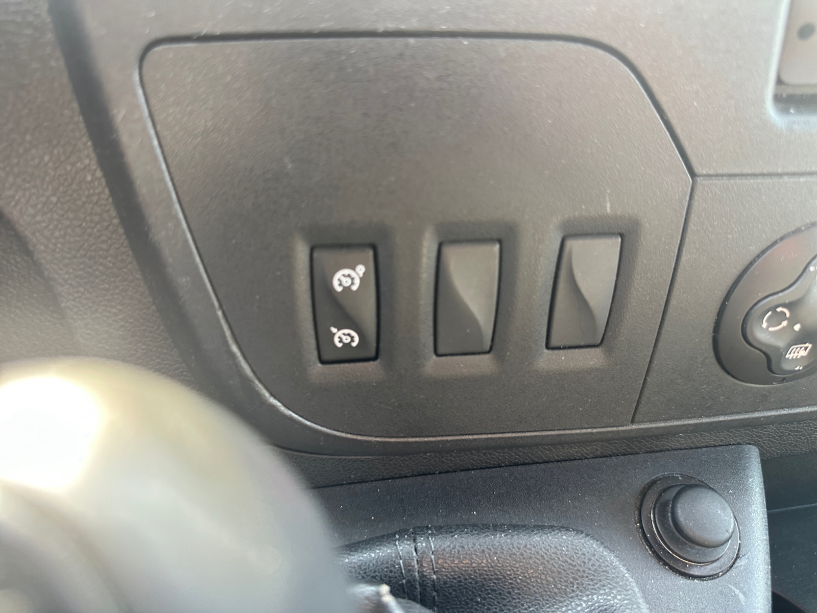 RENAULT T35d ci 150 Koffer Hebebühne-image-10