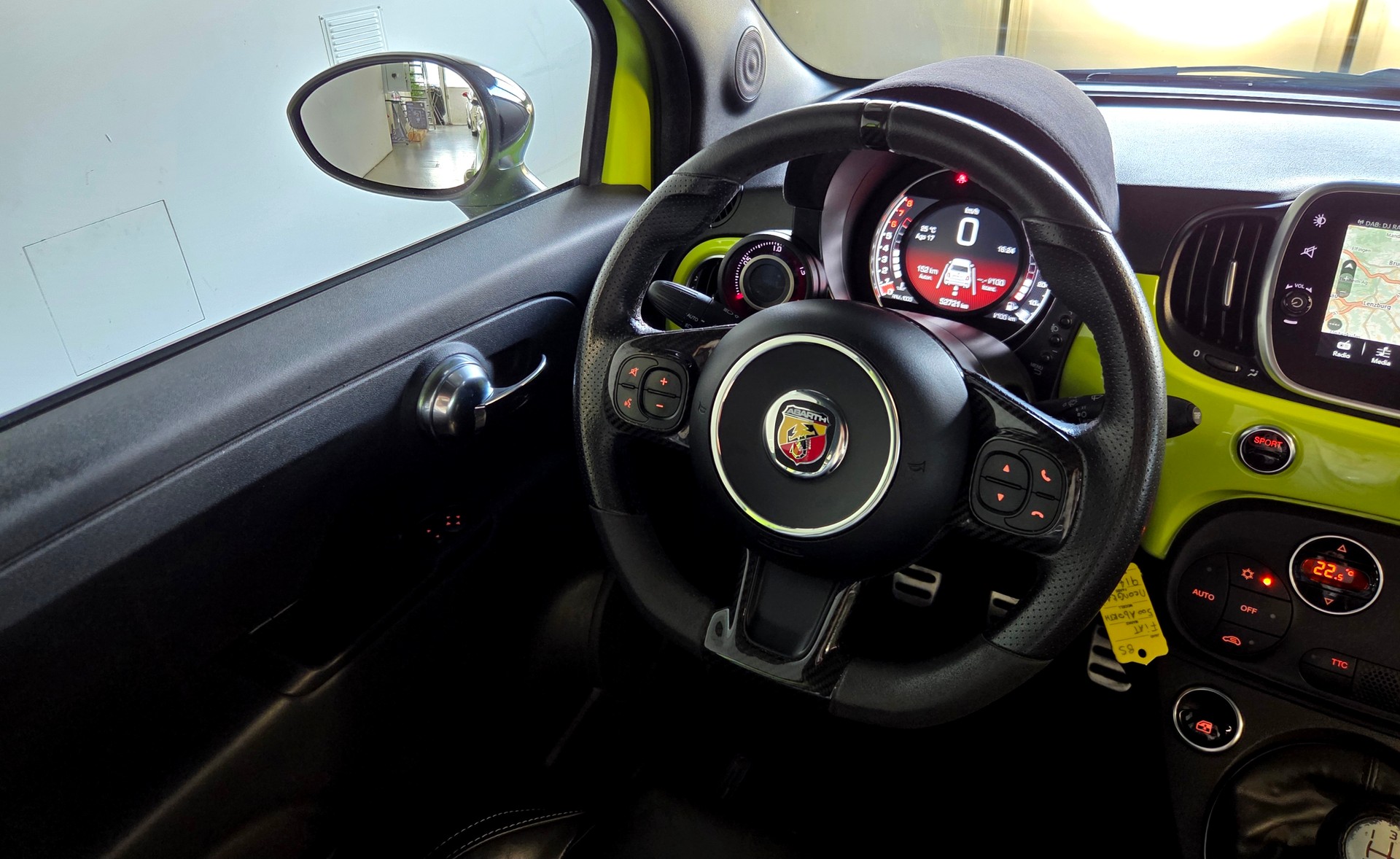 FIAT 595 Abarth 1.4 T-Jet 180 Competizione-image-16
