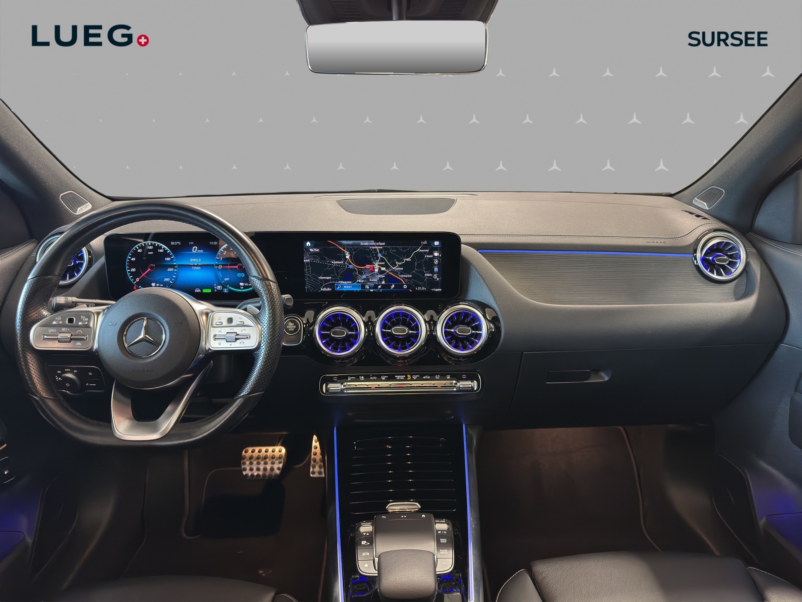 MERCEDES-BENZ GLA 250e AMG Line 8G-DCT-image-10