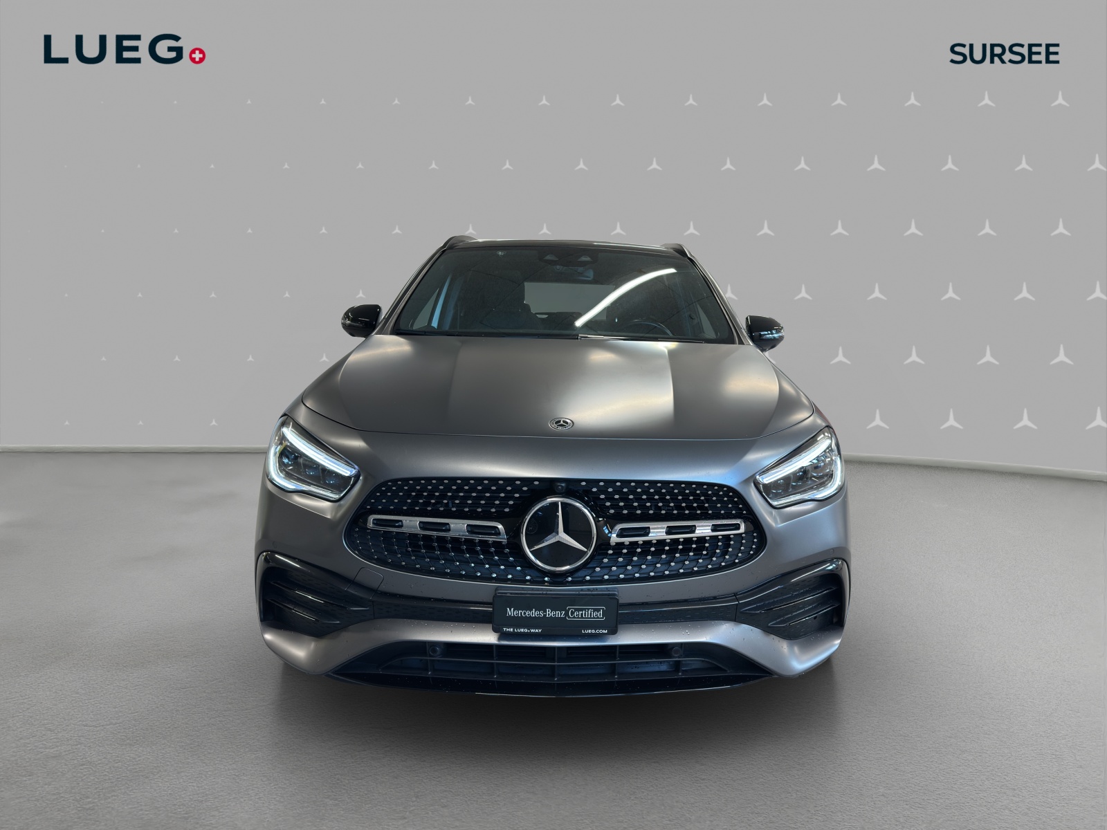 MERCEDES-BENZ GLA 250e AMG Line 8G-DCT-image-5