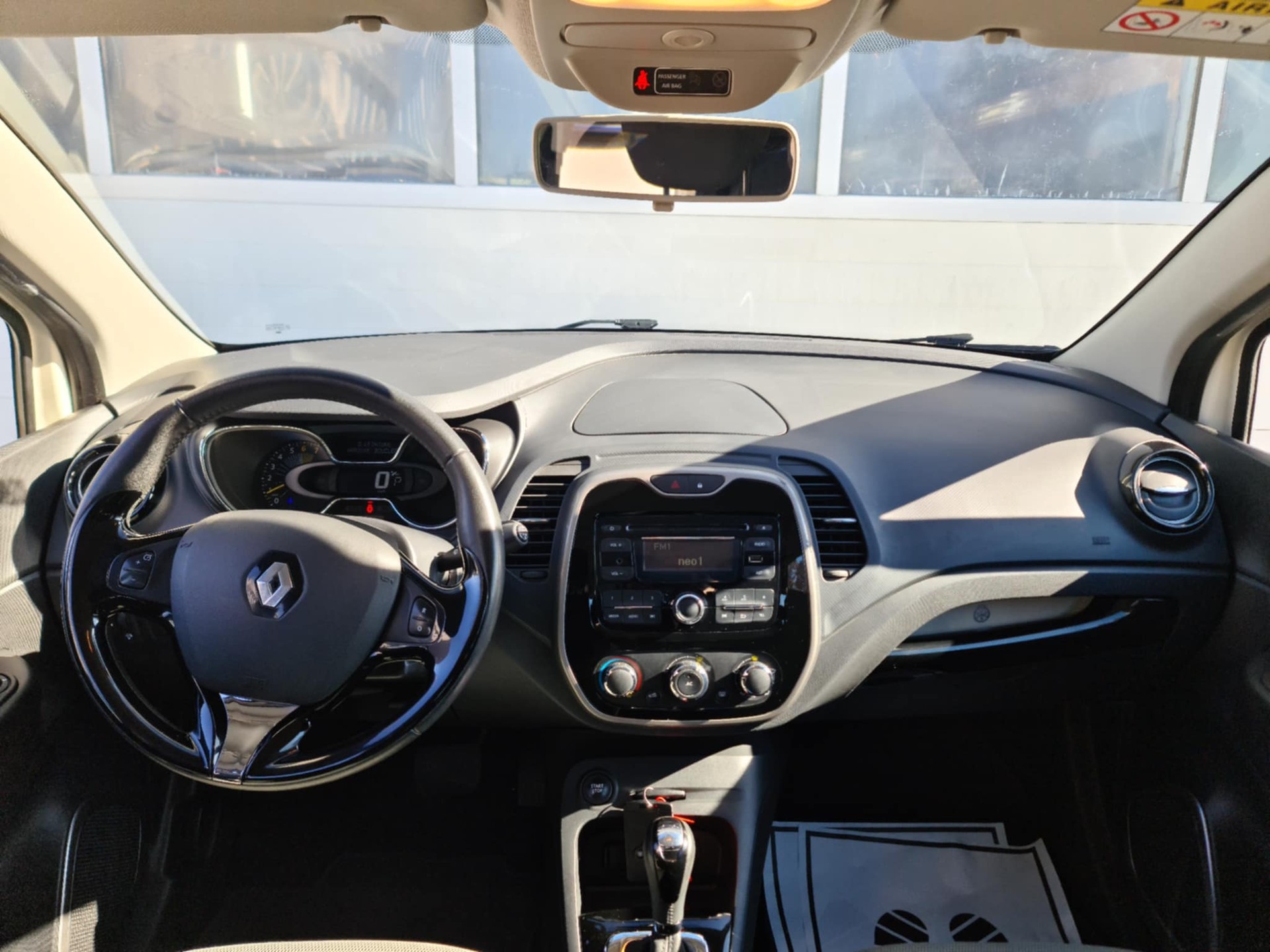 RENAULT Captur 1.2 T 16V Dynamique EDC-image-8