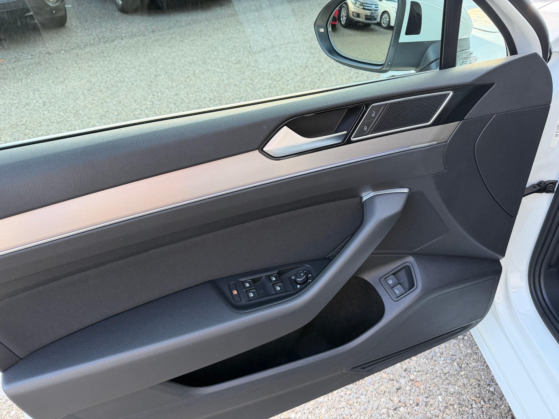 VW Passat Variant 1.4 TSI GTE Hybrid DSG-image-5