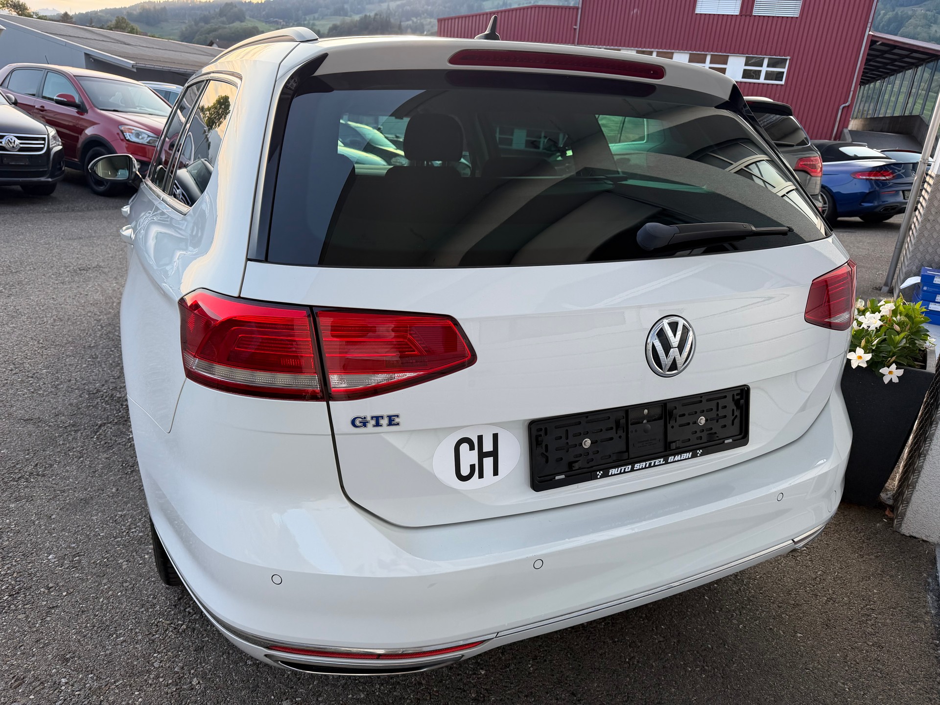VW Passat Variant 1.4 TSI GTE Hybrid DSG-image-2
