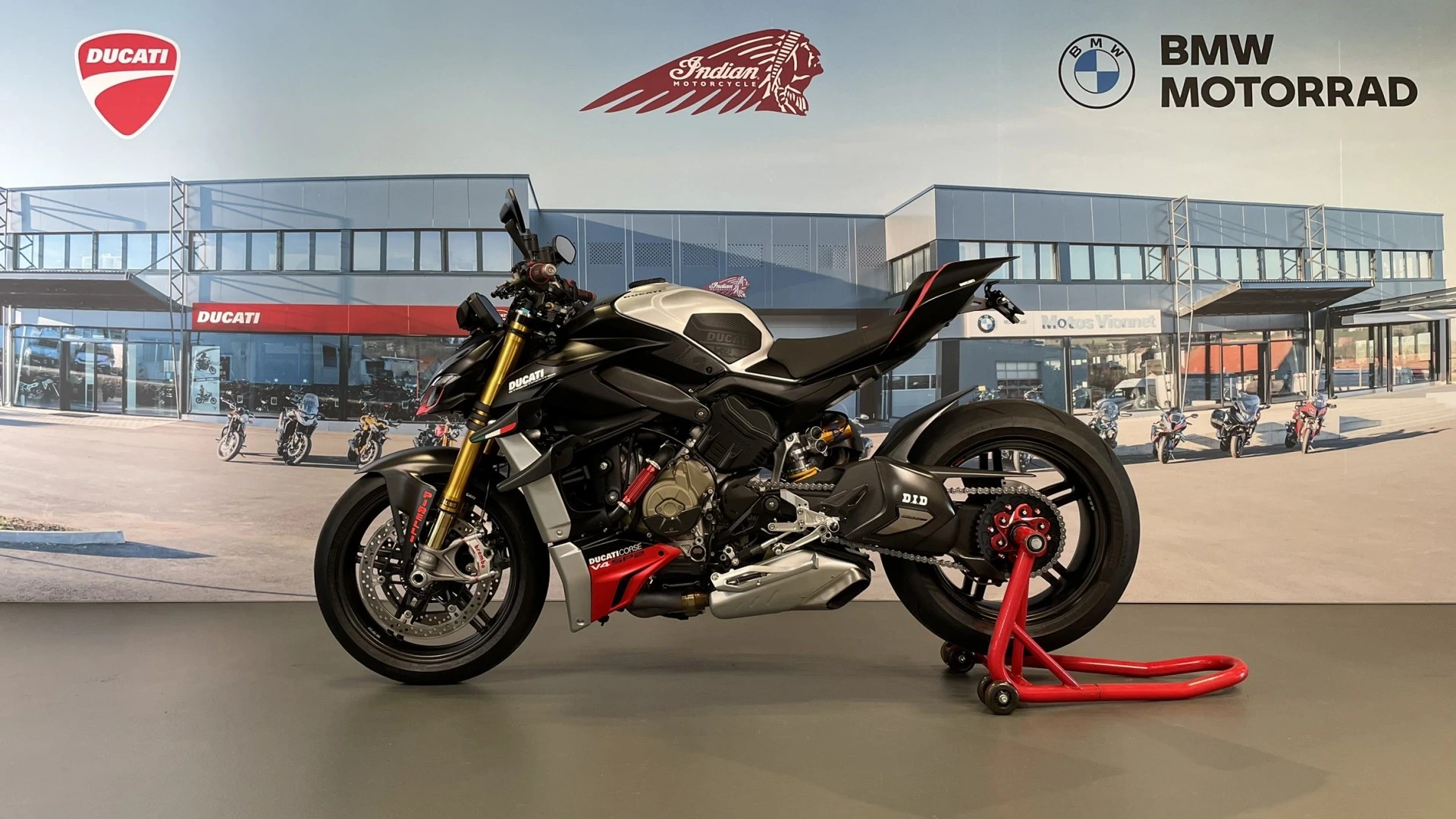 DUCATI Streetfighter V4 S-showroom-element-3