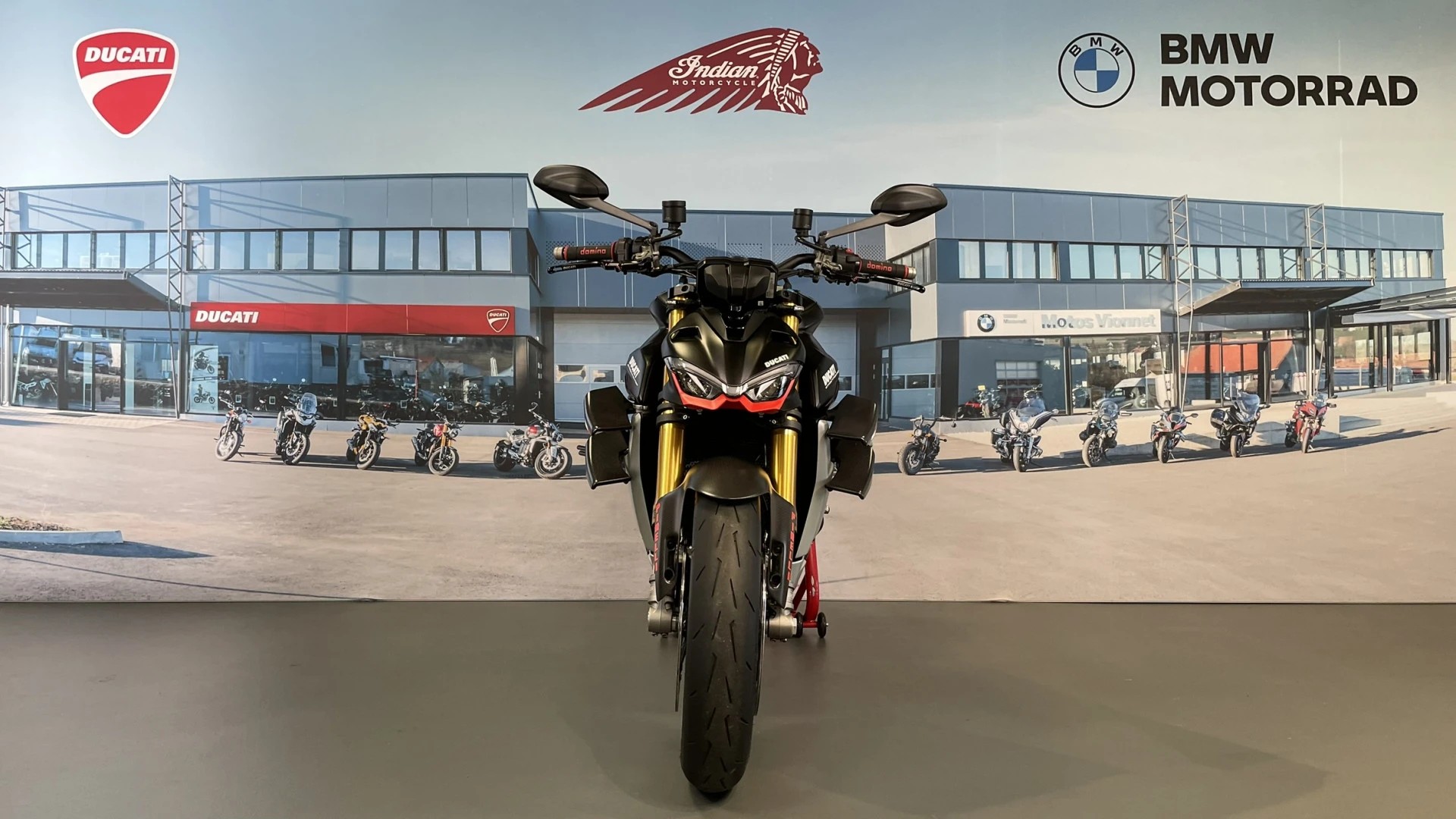 DUCATI Streetfighter V4 S-showroom-element-1