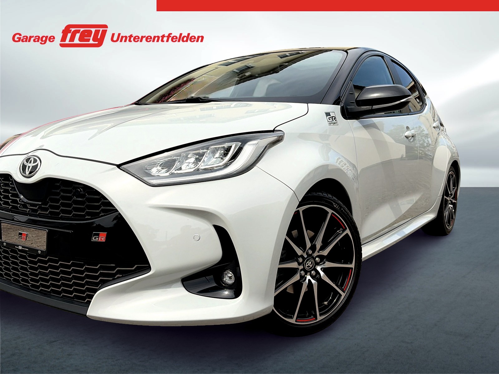 TOYOTA Yaris 1.5 GR Sport e-CVT-image-1