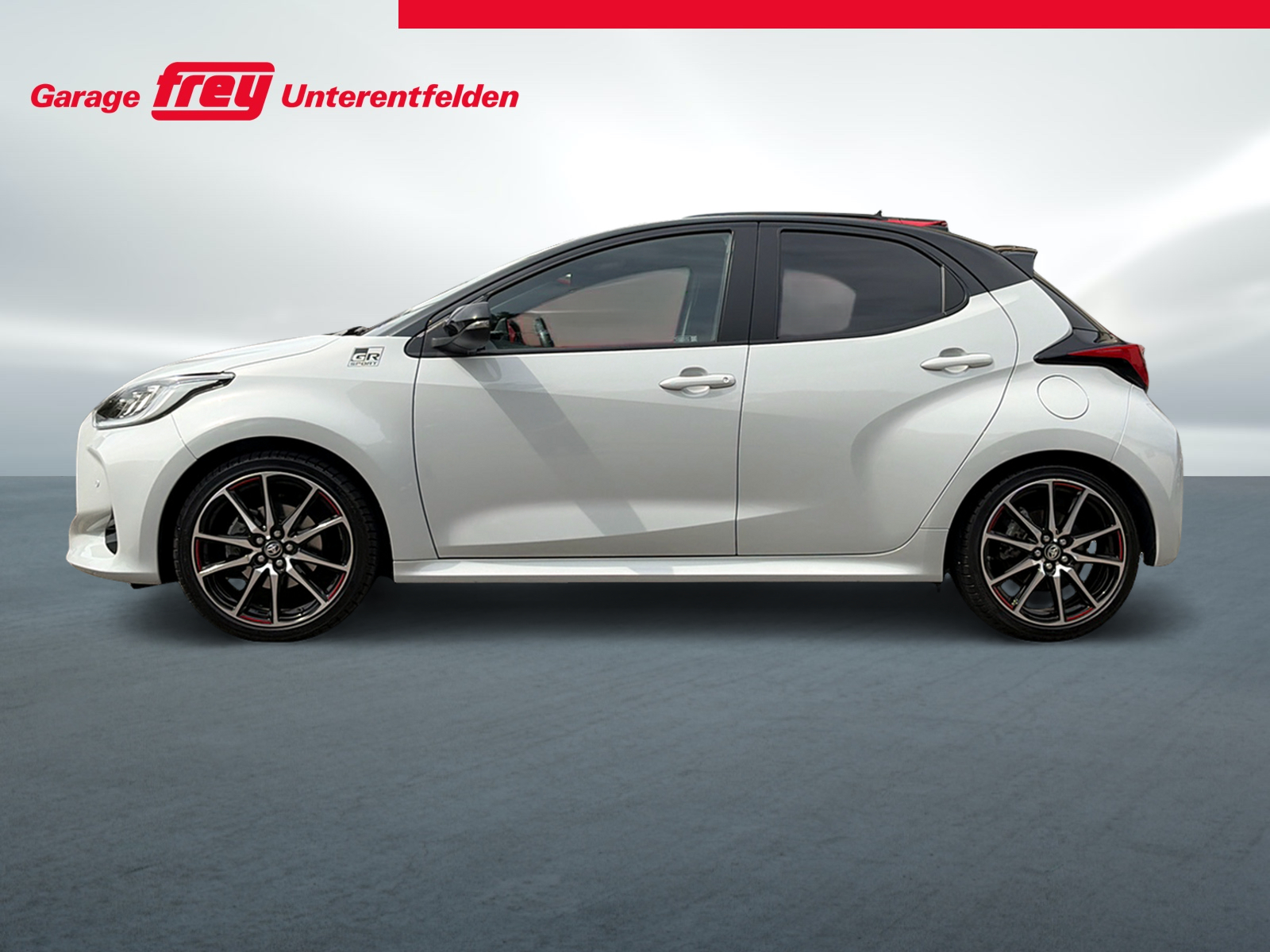TOYOTA Yaris 1.5 GR Sport e-CVT-image-2