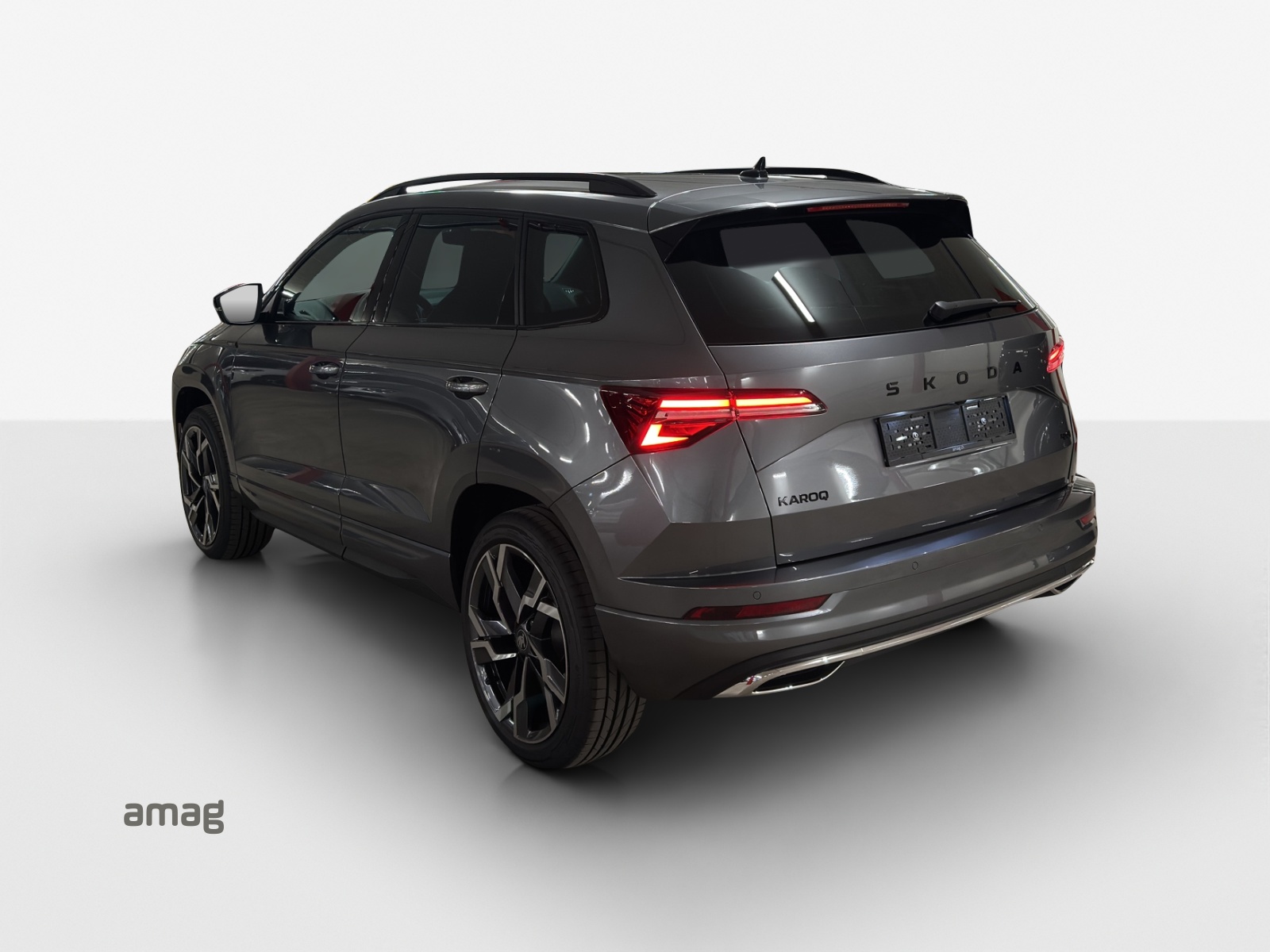 SKODA Karoq 2.0 TSI SportLine 4x4 DSG-showroom-element-2