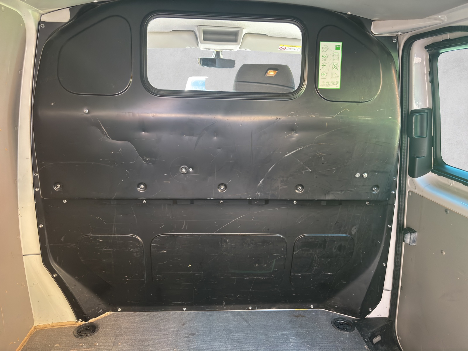 VW T6 2.0 TDI 4Motion DSG-image-11