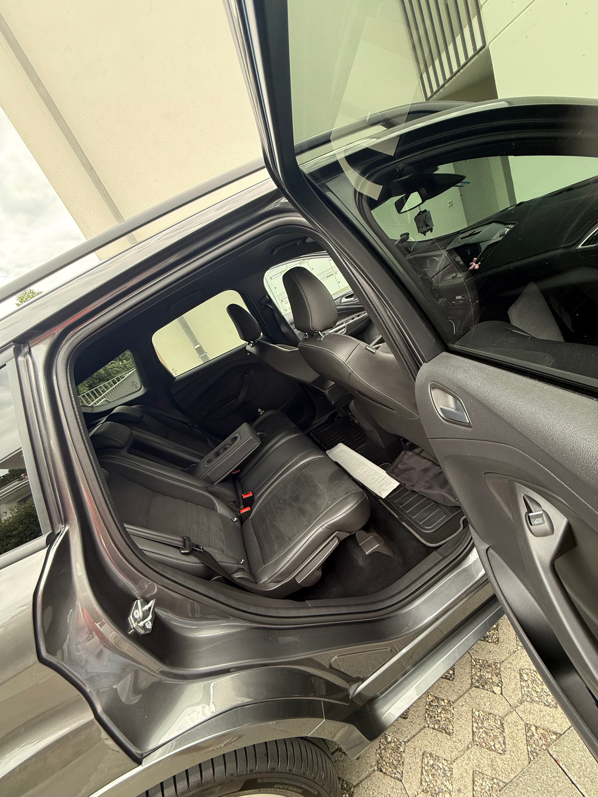 FORD 2.0 TDCi 180 ST-Line FPS-image-3