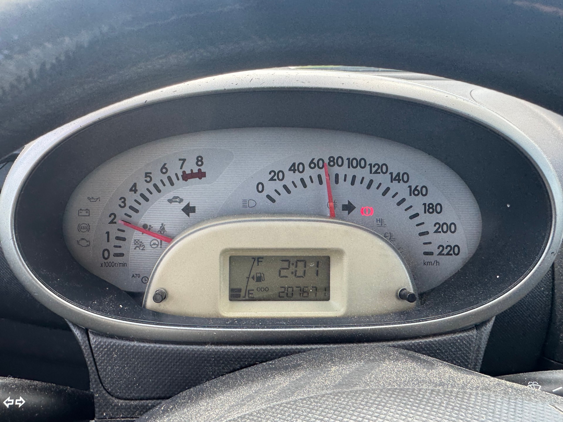 DAIHATSU Sirion 1.3 eco-4WD-image-5