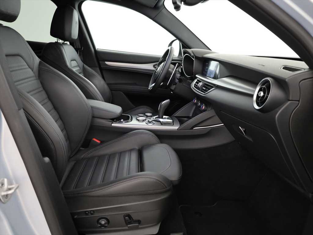 ALFA ROMEO Stelvio 2.0 Veloce Q4 AT8-image-7