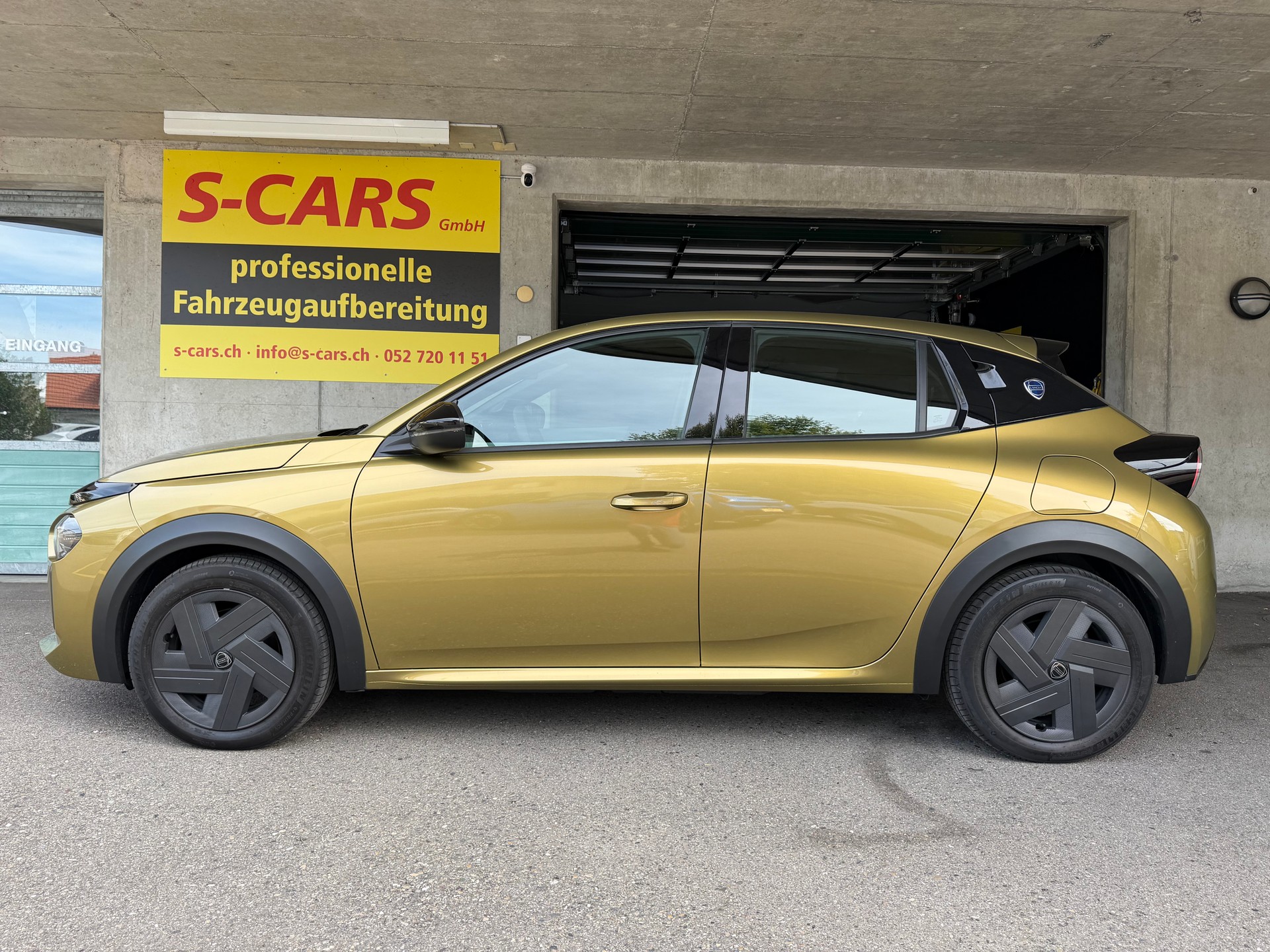 LANCIA YPSILON Elektro 156-showroom-element-3